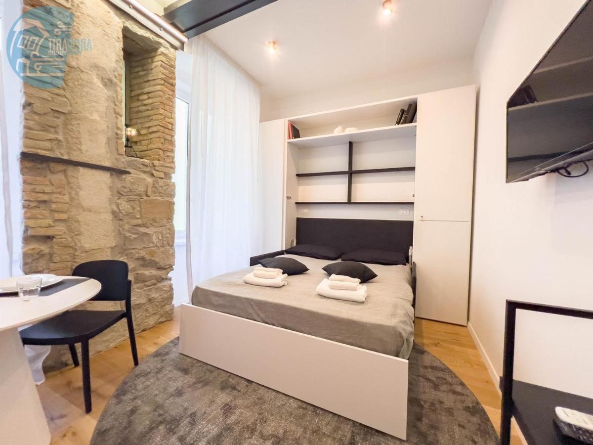Апартаменти Imbriani 2 Tirabora Short Rent Трієст Екстер'єр фото